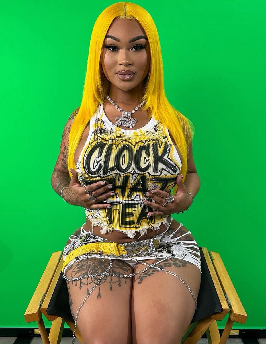 BaddiesReality's tweet photo. Pressure dropped out of #NowThatsTv new series 'Girls Will Be Girls'

Rynae (@rynaee_trill) will be replacing her https://t.co/HiVgFIqKkB