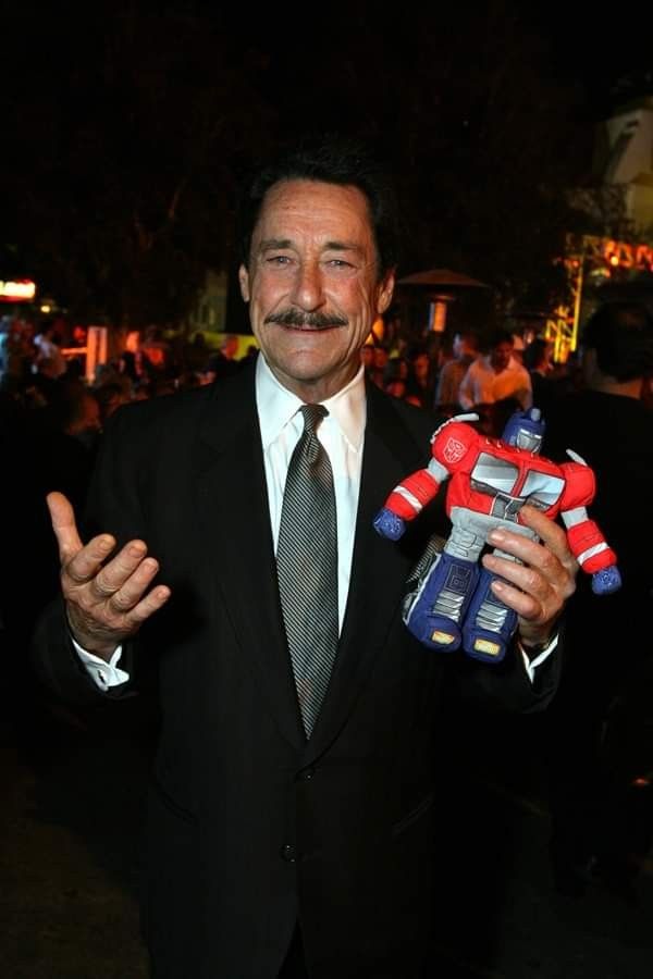 AmericanNstlg's tweet photo. Peter Cullen, voice actor of Optimus Prime passed away today at age 85.

Peter played a huge part in our 1980s Transformers Nostalgia. Thank you for the memories. https://t.co/lGY4DJQDVI