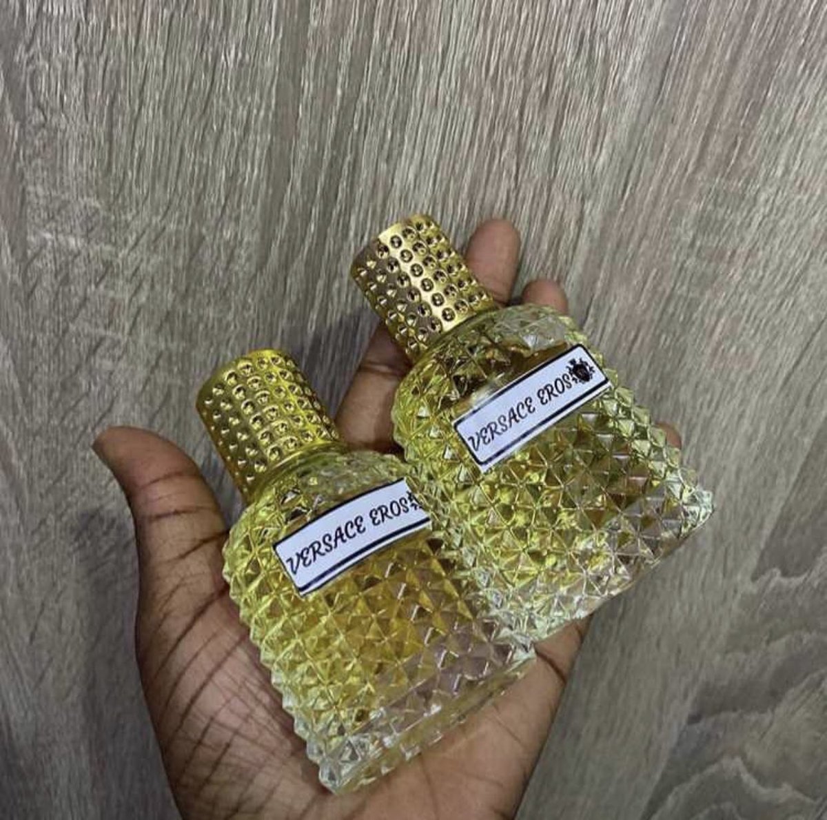 KoraScent001's tweet photo. Do you like perfume oil? https://t.co/1axN3DnX42