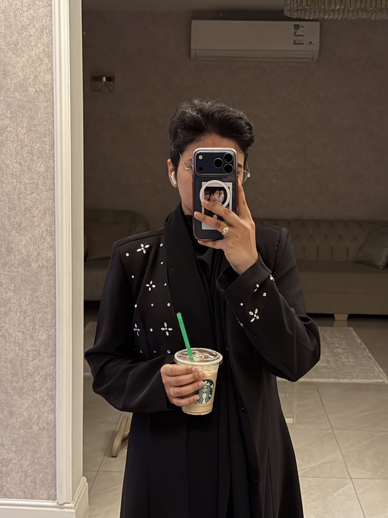 dimxvn's tweet photo. ❣️ https://t.co/FQvCcC5Qm4