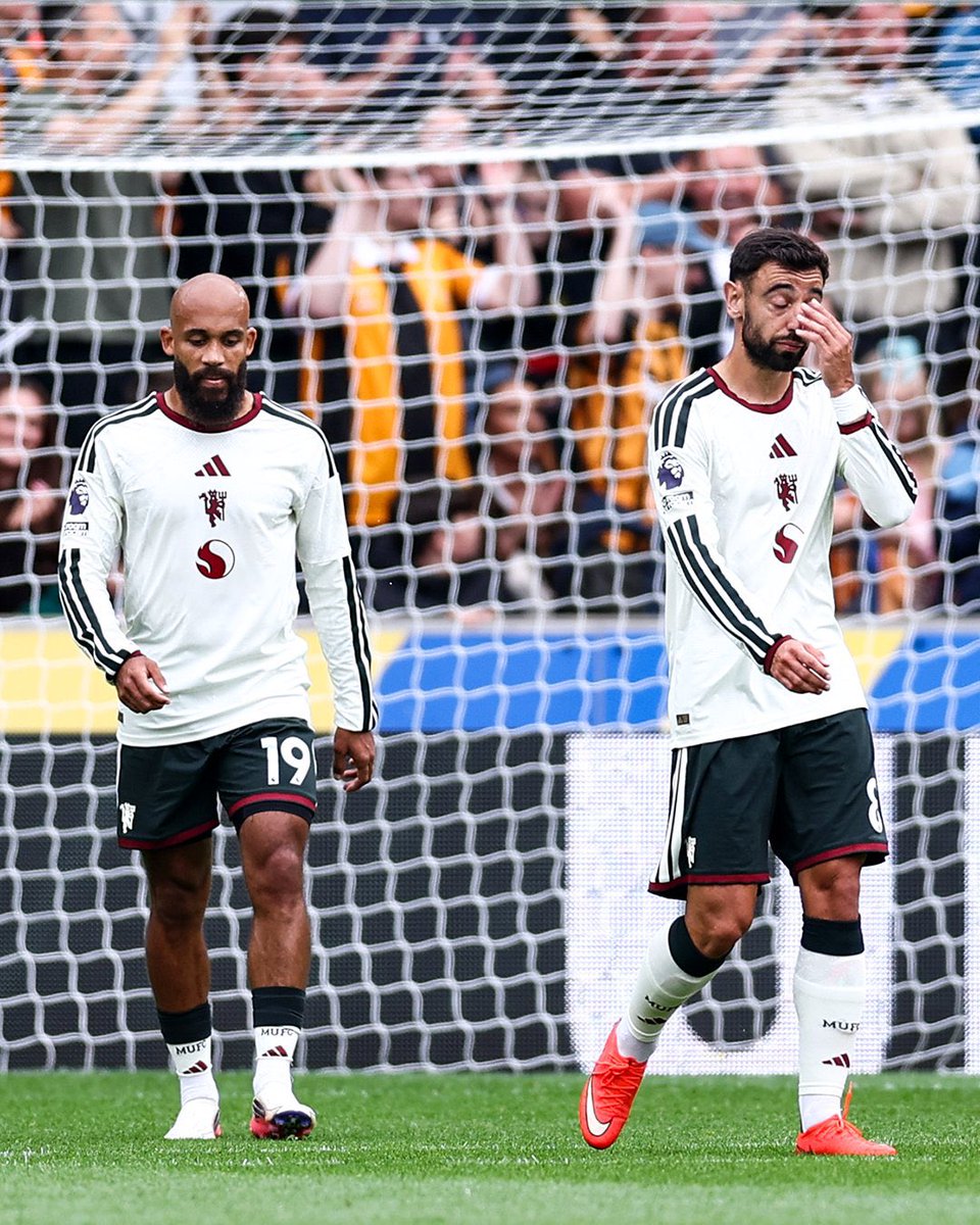 BusbyBabesBr's tweet photo. Gastos do BIG6 nessa janela de verão:

1º - Chelsea — €407,95 mi
2º - Tottenham — €354,70 mi
3º - Manchester City — €273,70 mi
4º - Liverpool — ~€250 mi
5º - Arsenal — €226,80 mi
6º - Manchester United — €172,40 mi 

Disparado, o clube que menos gastou na janela em comparação com os rivais. Estão subestimando a janela ou superestimando o time atual? Muitas perguntas, poucas respostas que a INEOS vai precisa dar.