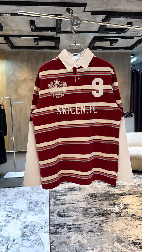 daveloaff's tweet photo. *PREMIUM LUXURY LONGSLEEVE,Now Available in Store ♻️|| Price:30,000 Each ⚠️(Full gram 💯Not Regular 🔞)🥶Best Quality &amp; Well Branded 💯 Kindly Repost* https://t.co/nJem1f7ZQW
