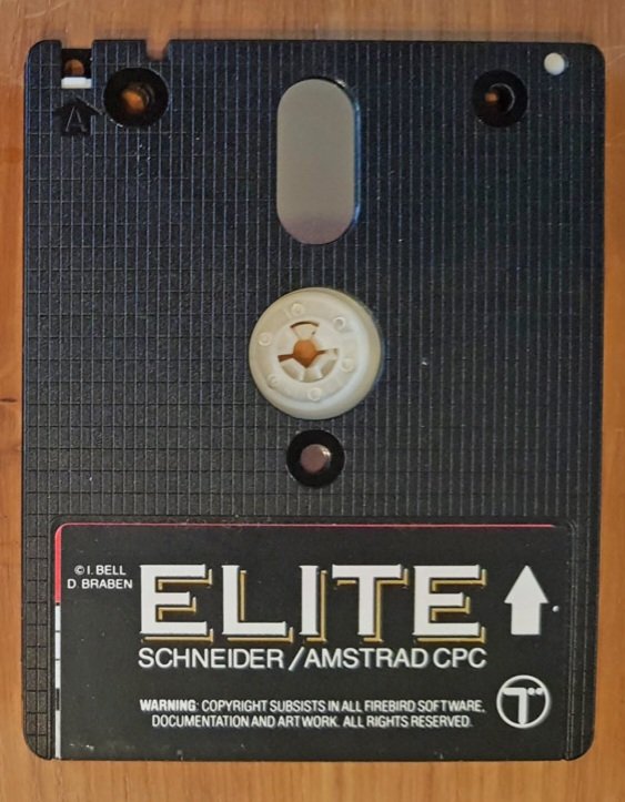 PolitGrantler's tweet photo. @brockpierson They all forget the Amstrad 3'' disk 😞 https://t.co/HjSCm5pB1O