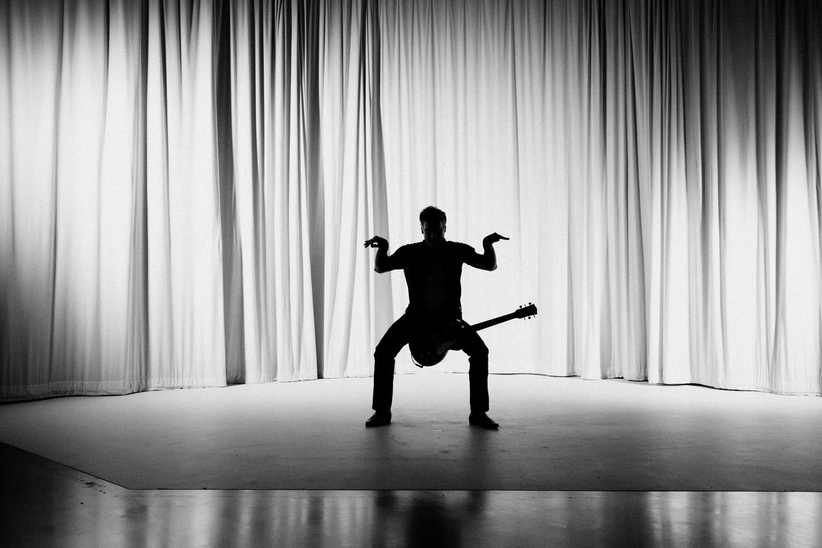 anberlin's tweet photo. One day ripper. Always a pleasure workin on the visuals with the homie Jacob Moniz. Directed by both Jacob and Nate. BTS by the pair of us. Hope ya’ll enjoy!

Stream // preorder: https://t.co/VgIBPgeGwl https://t.co/DuuC9JR3c9