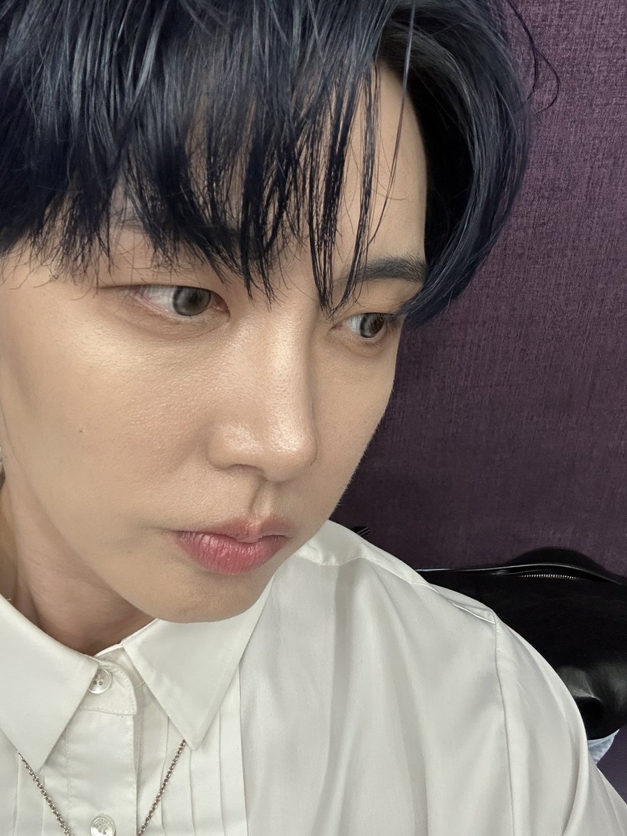 SF9official tweet picture