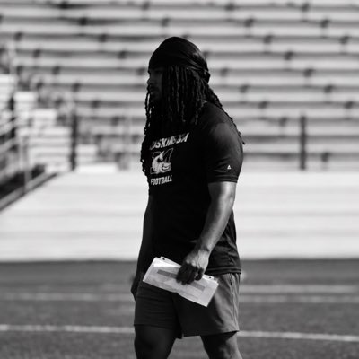 _Coachjames7's tweet photo. #NewProfilePic https://t.co/sqhzsxVqVg