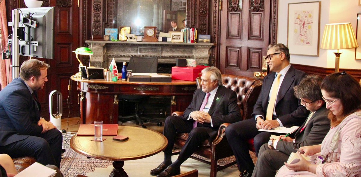 ForeignOfficePk's tweet photo. Deputy Prime Minister/Foreign Minister Senator Mohammad Ishaq Dar @MishaqDar50 met UK Minister of State Stephen Doughty in London today.

Discussions centred on Pakistan-UK bilateral relations and cooperation in key areas of mutual interest. The Deputy Prime Minister/Foreign Minister welcomed the positive momentum in bilateral ties and stressed the importance of sustained engagement to further strengthen political, economic and institutional linkages between the two countries.

The two sides discussed ways to enhance trade and investment, expand cooperation in emerging sectors, strengthen climate cooperation and promote cultural exchanges. The Deputy Prime Minister highlighted the important contribution of the Pakistani diaspora in the United Kingdom, describing it as a vital bridge between the two countries.

The two sides exchanged views on key regional developments, including the situations in the Middle East and Afghanistan. They underscored the importance of dialogue, diplomacy and continued engagement in support of regional peace and stability.

UK Minister of State Stephen Doughty appreciated Pakistan’s important role in promoting regional peace and stability and reaffirmed the United Kingdom’s interest in maintaining close engagement with Pakistan on bilateral and regional issues.

@PakistaninUK