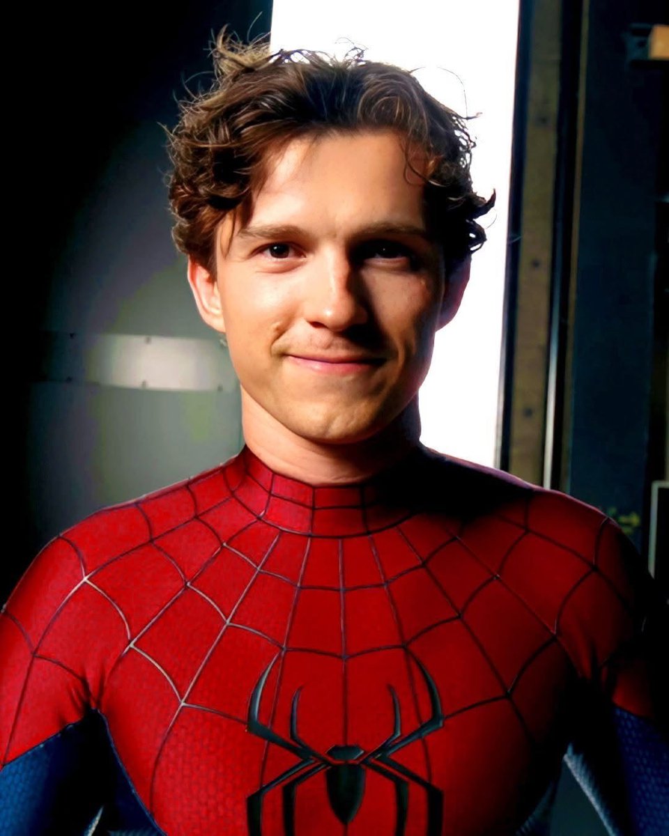 nvmadii's tweet photo. Hey @grok, Swap Tom holland haircut with this one!! https://t.co/DvefUt6Ooa