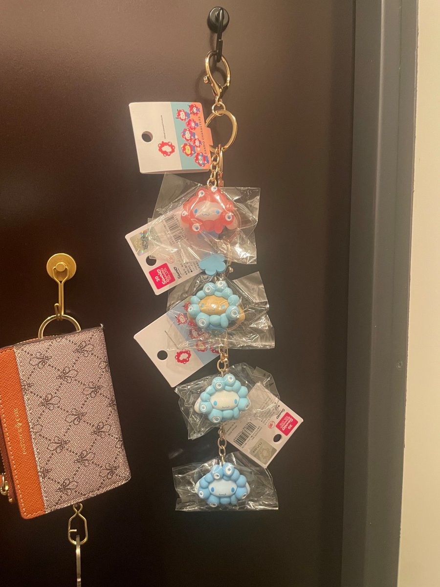 fxtoushipro's tweet photo. ミャクミャクシナモロール
いつの間にかコンプされてた( ˙꒳​˙  )
かわいいこいつら https://t.co/nY3EjdNPE8