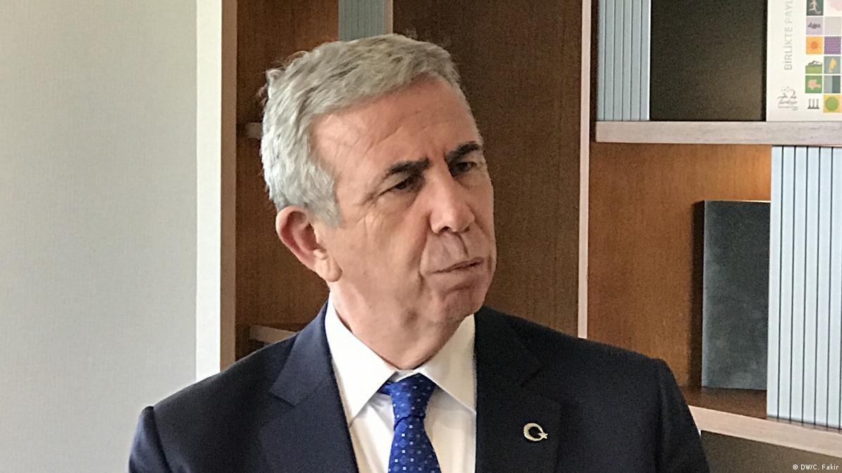 AlcayirCengiz's tweet photo. 📌MHP'li mi, CHP'li mi, Yeni Partili mi?  
Bilen varsa benimle paylaşabilir mi acaba, Mansur Yavaş'ın ideolojisi hangi yönde ağır basıyor? 
➡️Ülkücü mü?
➡️Liberal mi?
➡️ Sosyal demokrat mı?
