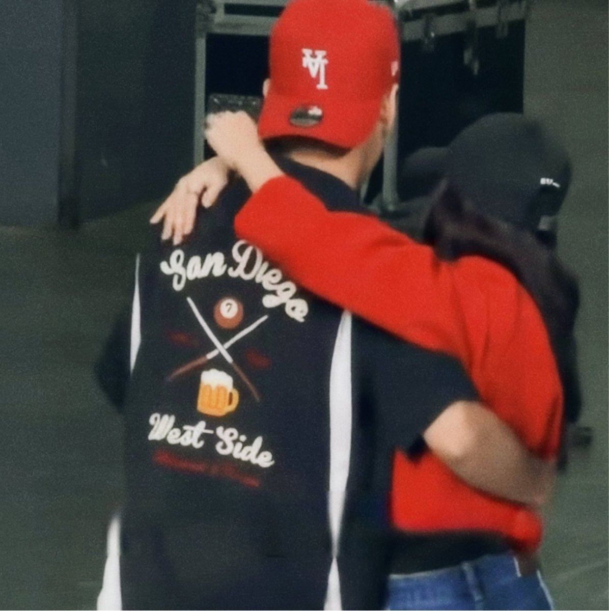 bazrdb's tweet photo. melamba kinikilig kasi di ako delulu sa #teamreal ko 🥺🥺🥺🥺🥺🥺🥺🥺🥺 #azralph #dustbia https://t.co/TyemAR7OWA