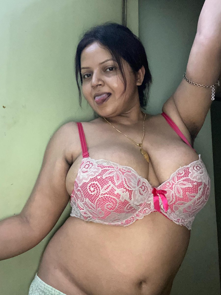 jhumabaudi's tweet photo. দুধ এ ভরা  বুক বৌদি চাই সুখ কে দিবে সুখ।💦💦💦💦🥰😍😍🔞🚫

#adult #nsfwㅤㅤ #sexy  #18+
#hot #sensitive #adultpost 
#nsfw #alart 🔞🔞🚫 https://t.co/azqjXOBdD2