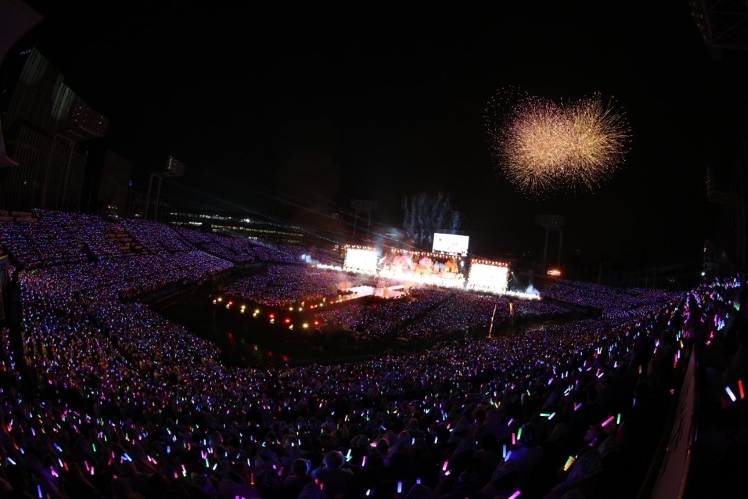 Ume_stanley61's tweet photo. My respect
りりあとれんたんがめっちゃ映ってたり、乃木坂マークのところでさっちゃんが映ってたり…

最駆け
梅ちゃんのポジションにさっちゃんがいたり…

梅ちゃんに対するリスペクトを感じて泣いた…

#乃木坂全国ツアー神宮Day1
#やっぱ乃木坂だな https://t.co/U9QLbxmgCo