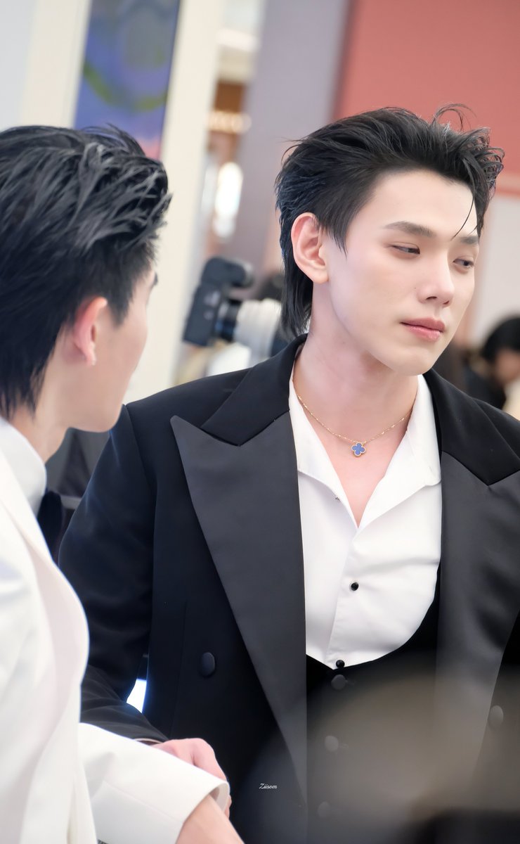 ziisom_s's tweet photo. กำลังกึงได้ที่ แต่บิบี๋น่ารักว่ะะะะ

DAOUOFFROAD x KANEBO 2026
#DAOUOFFROADCentralBeautyAwards
#ต้าห์อู๋ออฟโรด #DaouOffroad https://t.co/pLcPcUMRDS
