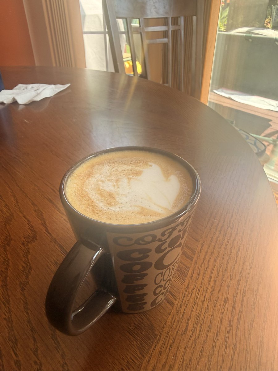 aravpatel_'s tweet photo. Day 19 of trying to master latte art

First day back in a minute, not too great, but it’s a work in progress https://t.co/VPDzkLQB5U