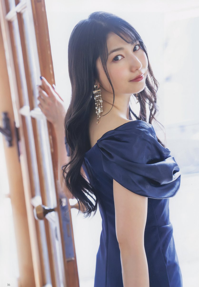 Mareiism's tweet photo. とても美しいな雨宮天さん、33歳の誕生日おめでとうございます！🥰💙🎂🎉
@Amamiyastaff 
#雨宮天
#雨宮天誕生祭2026
#雨宮天生誕祭2026
TrySailの3人とも大好きだけど、やっぱり一番好きなのは天ちゃんよ🥹🥰💙
天ちゃんはやっぱり一番美しい女性声優の一人。美しさがとても完璧で無敵すぎるよね🥺🥹💙
天ちゃんのビジュアルがマジかっこよくて、可愛くて、美しいですね。天ちゃんの真剣な表情がめっちゃ好き！天ちゃんが真剣な顔してるのマジで最高！笑顔もとても綺麗で可愛いすぎて溶けてしまうよ🥹🫠💙
才能もすごいですね。アニメキャラの声を演じているときも、歌っているときも、声が素晴らしいですよ🥺🥹💙
青色が天ちゃんのトレードマークになってるの、いつもすごく好きなんだ。やっぱり青の天使だね🥹🥰💙
天ちゃんのおかげで、ますます青色がもっと好きになった！😆💙🙌
素敵な一年になりますように。これからも素敵で美しいな33歳の女性として頑張ってくださいね😊💙🙏
海外から、インドネシアのジャカルタから、これからもずっと天ちゃんを応援します！😊💙💪