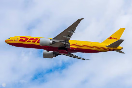 AirMedia24's tweet photo. DHL Cargo Plane Tire Fire at LAX After Brake Lockup | Kalitta Flight KII1814 Incident

Read the full article here:
https://t.co/f5BoFqOuBB

A DHL Boeing 737-800 cargo aircraft operated by Kalitta Charters II reportedly suffered a brake lockup during landing at LAX, leading to a tire fire and runway closure. No injuries were reported, while an investigation is underway.

#DHL #LAX #Boeing737 #Aviation #AviationNews #AirCargo
