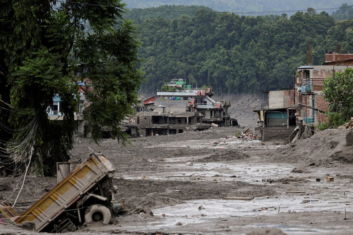 BrunoRguezP's tweet photo. Nuestras condolencias al Partido, el Gobierno y el Pueblo de #China por las víctimas, desaparecidos y daños provocados por fuertes inundaciones en la región del Tíbet.

Las hacemos extensivas a los familiares y allegados de las víctimas. https://t.co/wxmWIEh89Z