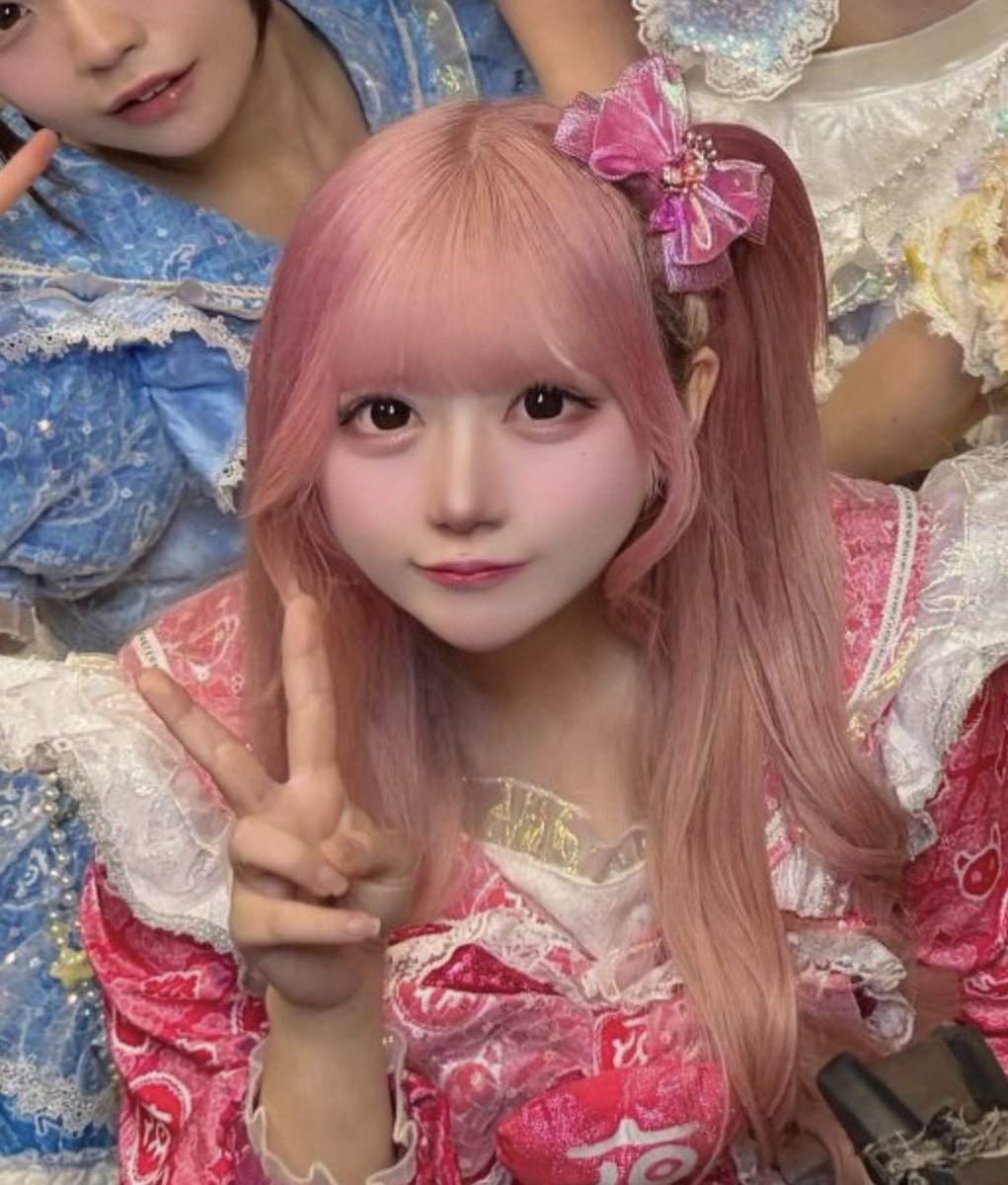 Aichunano_'s tweet photo. くそかわいくてしんだなにこの✌️🩷 https://t.co/Gr8zGOQnme