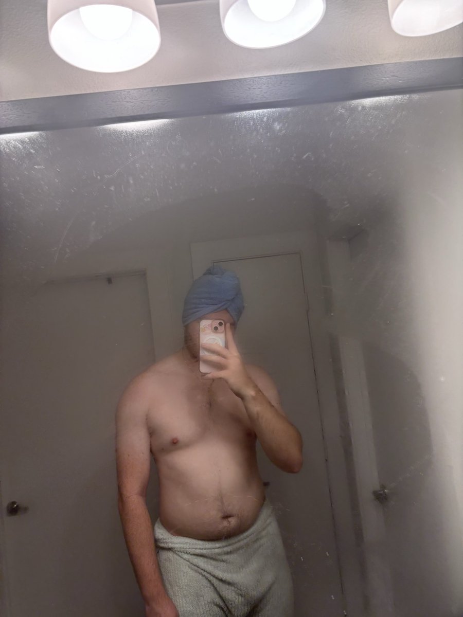 TheCitrusPirate's tweet photo. New intro 🧡

• 25 M
• tall nerdy gamer 🤓(6’4)
• He/Him
• Moaner and audio maker 🎙️
• dm’s open
• looking for moots! 

↻+ ᢉ𐭩 to be moots

#nsfwtwt #nsfw #nsfwaudio #nsfwaudios #malemoan #malemoans https://t.co/bhTT9ux1di