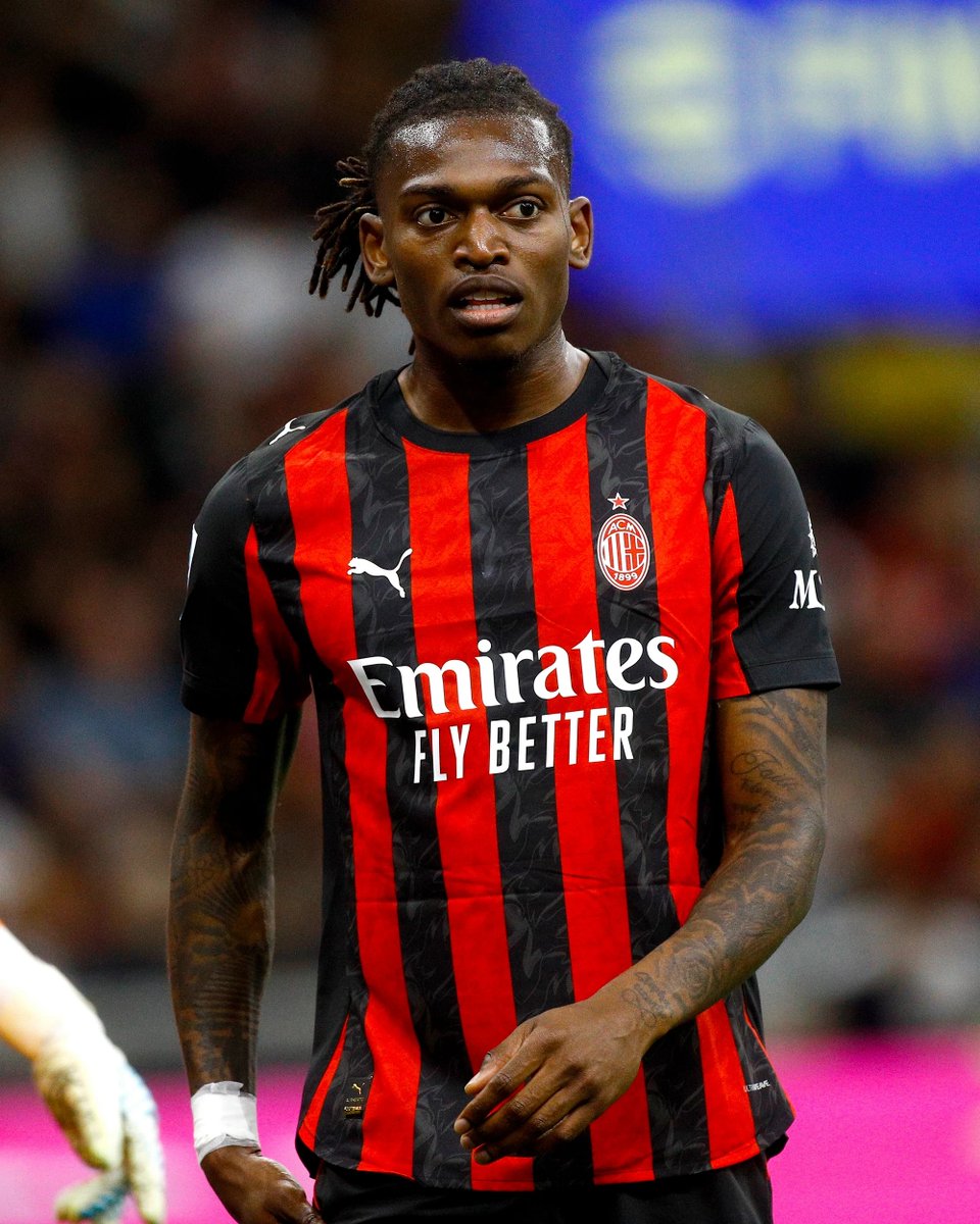 samiyengundem's tweet photo. Aston Villa Teknik Direktörü Unai Emery, Leao'yu ikna etmek için doğrudan telefonla kendisini aradı. (Fabrizio Romano) https://t.co/eaoNwmbYJL