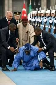 OdisLighting's tweet photo. @Riddwane And Southwest is offering this for presidential election 🗳️? This is an insult to Fashola and Ambo https://t.co/dUrOVH62LP