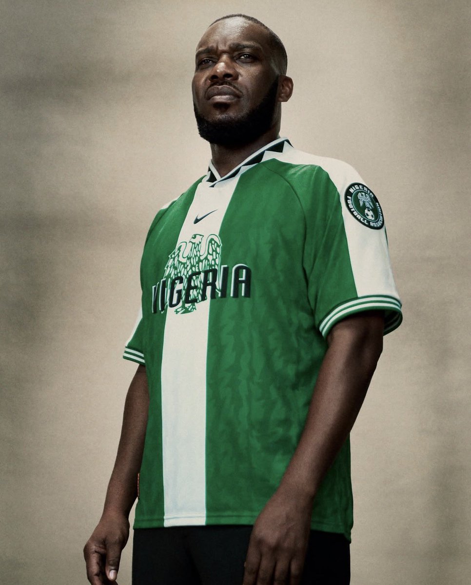JonBoafo's tweet photo. 🇳🇬🤝🏽 A new era for Nigeria and a familiar partner is back.

After more than 11 years across two spells, Nigeria’s relationship with Nike is coming to an end.

The NFF have agreed a new deal with adidas worth $8.5m annually:

💵 $4.5m in cash 👕 $4m worth of kits/equipment

But this isn’t adidas’ first time with the Super Eagles.

They have previously supplied Nigeria in multiple spells including 1980-94, 2004-14, before Nike returned in 2015.

So adidas are coming back to Nigeria after more than a decade away.

The Nike era gave us the iconic 2018 World Cup kit and some of the most recognisable Nigerian football designs of the modern era.

Now adidas are back 🔄🇳🇬