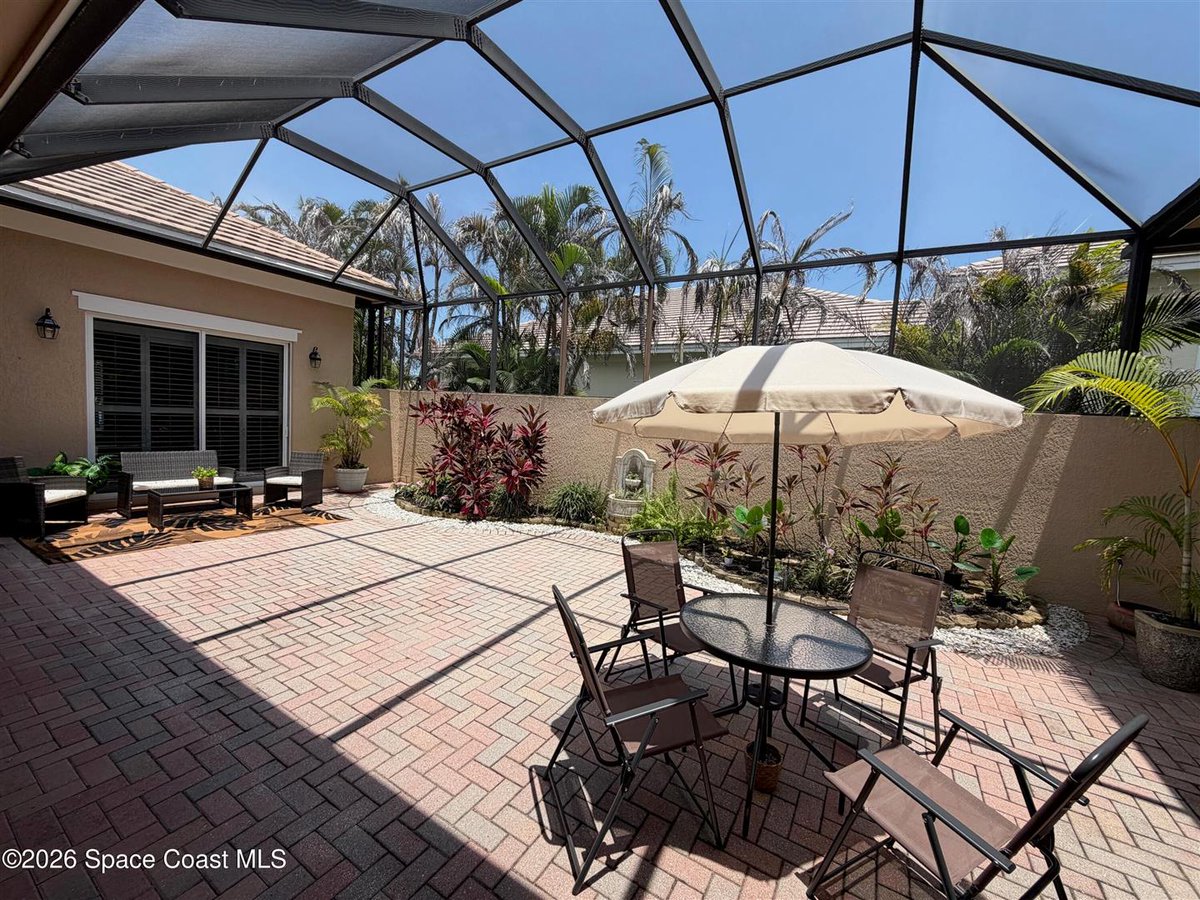 ChipLanders's tweet photo. A home with so much to offer! 3 bed, 3 bath house in a quiet neighborhood. Contact me for a viewing! https://t.co/lachY3KuUD