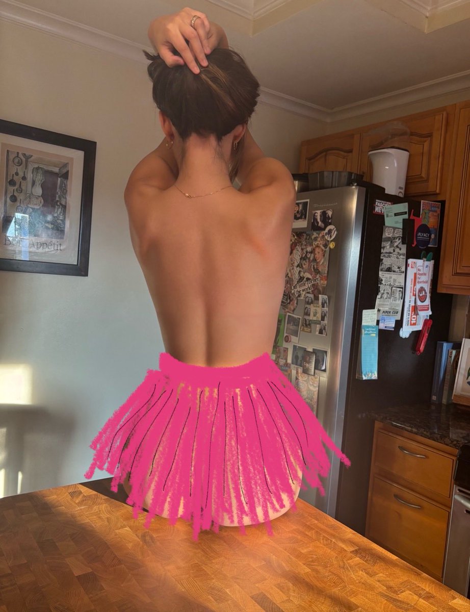 chasebellla's tweet photo. got artsy to make it SFW :) better version is linked in my bio https://t.co/0RW3anspdg