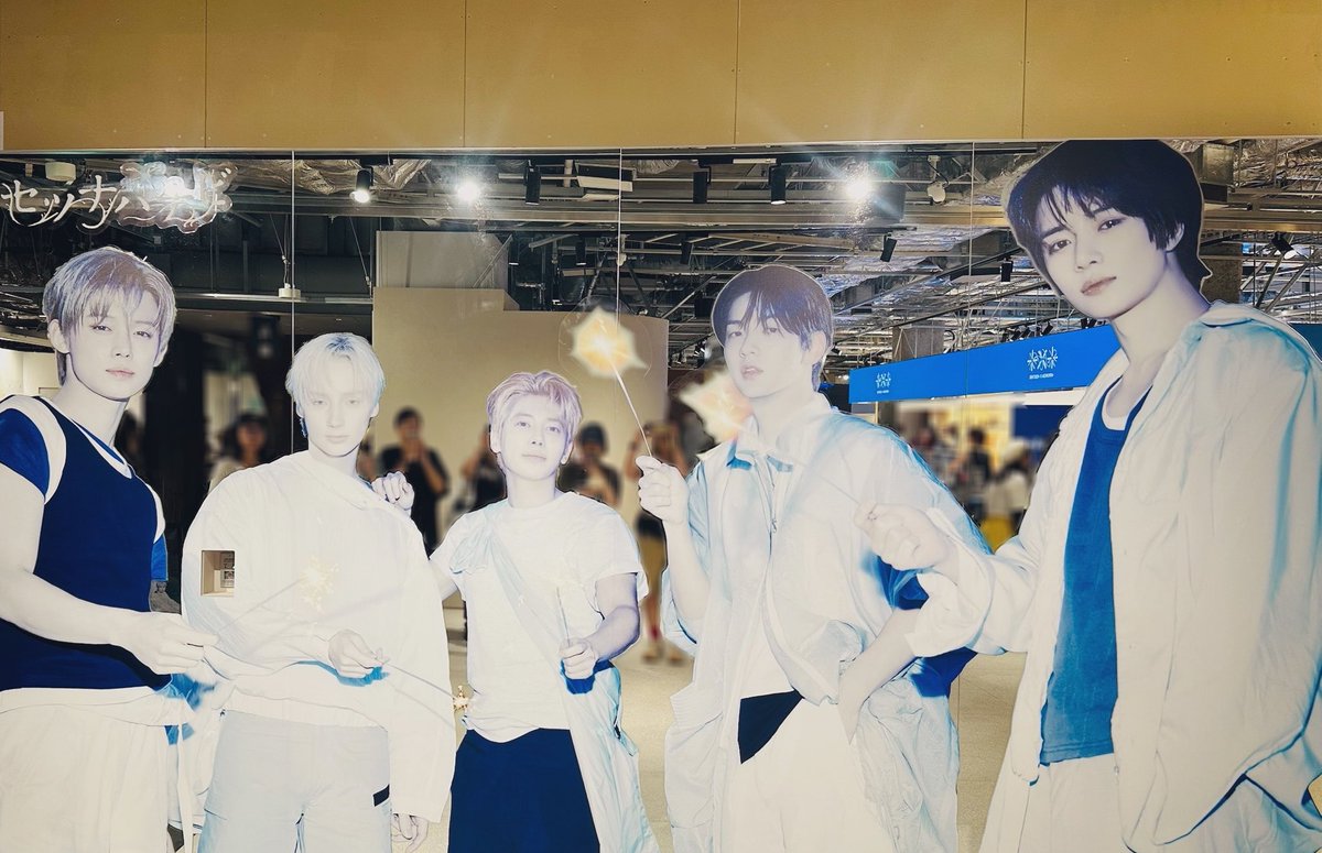 macho___pecho's tweet photo. 260820 TXT セツナハナビ
POP-UP 東京

いろんな意味で←
幸せ空間すぎた🫧

近くでやってたボネクドのポプアにも行けちゃってお財布の紐ゆるゆる💸
だけど心は満たされたので良きです❤️‍🩹 https://t.co/qJG2C4r4NS