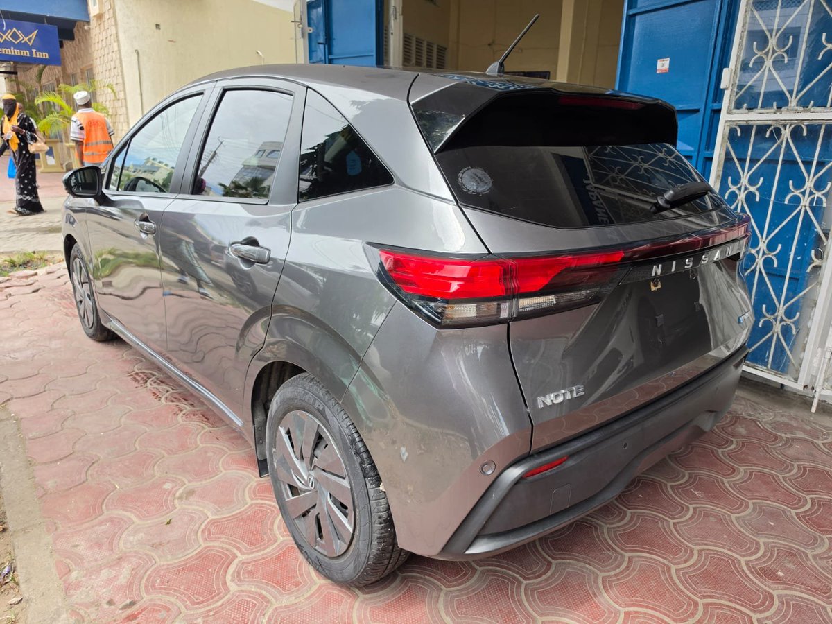JWanguha's tweet photo. #Katiba@16 CS William Kabogo
#SaferDigitalSpaces #IctTransformation
FakeNews Nation Media
Nissan note new shape 
Year 2021
Fully loaded 
E power
Price 1.85M https://t.co/6YU7pKoOxU