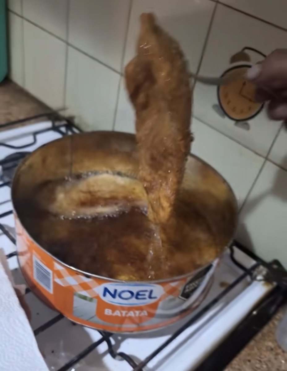 antitodo_02's tweet photo. Rodri venite a casa que te cocino unas milanesas https://t.co/29gKI4jyLj