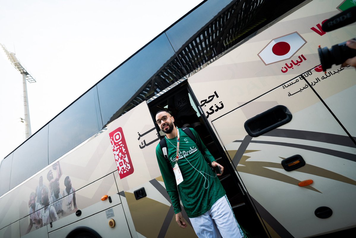 sbfksa's tweet photo. 📸| من وصل المنتخب السعودي لكرة السلة قبل مواجهة منتخب اليابان في جدة

#FIBAWC - #StepItUpSaudiArabia https://t.co/cIIlFghXCe