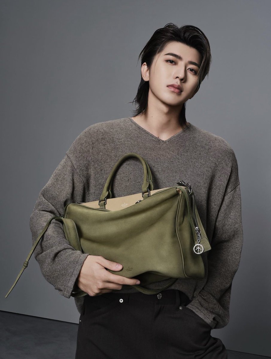 KUNETF's tweet photo. Welcome KUN @kun_officialx as Grotto Global Brand Ambassador 

#KUN #Grotto #caixukun https://t.co/orJ80zQVBh