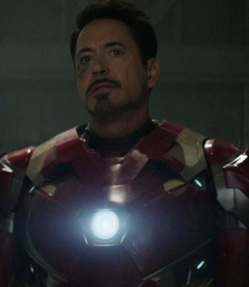 marvel_updat3s's tweet photo. Joe Russo says Doctor Doom has “zero similarities” with Tony Stark in ‘AVENGERS: DOOMSDAY’

(Via: @empiremagazine) https://t.co/p2ROzwLUOQ