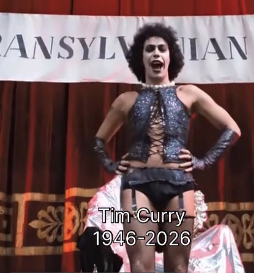 Shaio_tv's tweet photo. Tim Curry… lo extrañaremos https://t.co/UOghEulD6a
