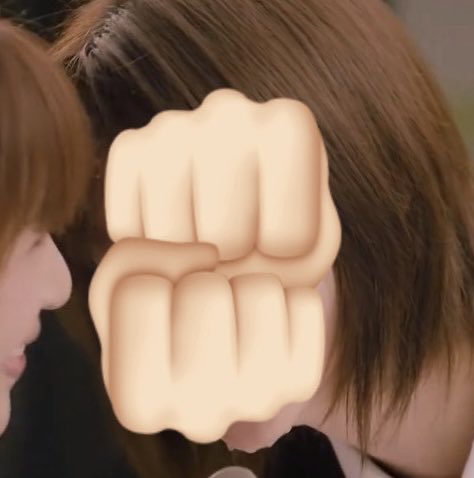 aoomswift's tweet photo. โอ๊ย! เจ้บนะเว่ย คัยวะ 😾⁉️ https://t.co/2xzpjArAor
