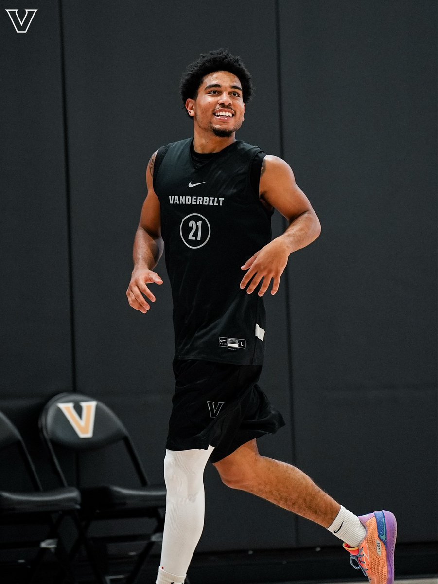 VandyMBB's tweet photo. Happy birthday, Ace! 🎉 https://t.co/GF4IzLZV6X