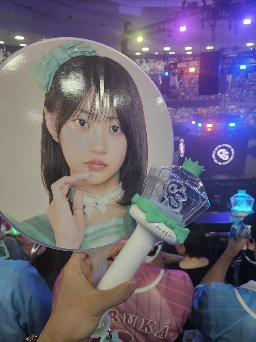 D07_CSK_ver3's tweet photo. きゅーすと武道館2日とも楽しかったー！
今までで一番楽しいライブだった！
セトリも演出もメンバーも最高だった！
ライブで泣いたの初めてだもん
あと友達っていいなと思いました
出会わせてくれたきゅーすとに感謝
みんな大好き😘
どれだけデカくなっても追いかけます
可奈ちゃん世界で一番愛してる https://t.co/VWaQzT750d