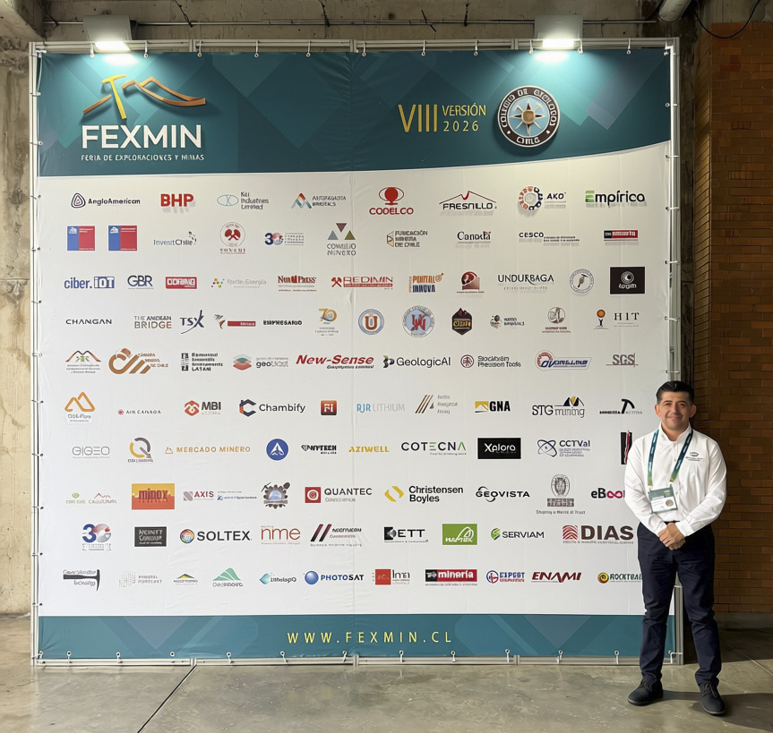 MiraGeoscience's tweet photo. 📍 Estamos en #Chile participando en #FEXMIN2026 y compartiendo cómo nuestras soluciones de #Software y #Consultoría ayudan a la industria minera a transformar datos geocientíficos en decisiones estratégicas. 👋 Conversemos: https://t.co/hDKWFcBvRy

#Minería #ExploraciónMinera https://t.co/KXZaVr7kto