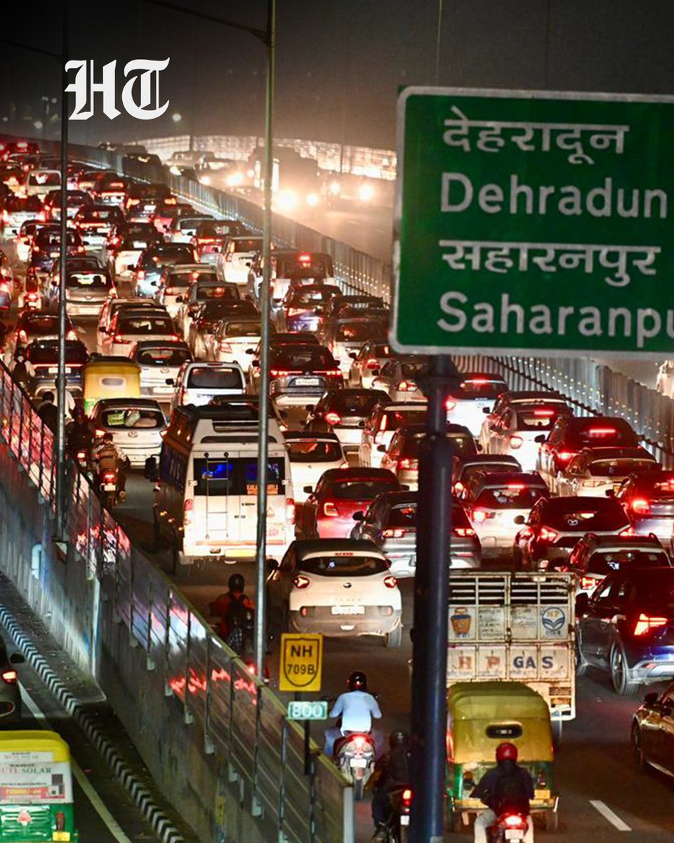 htTweets's tweet photo. #InPhotos: Traffic chaos was witnessed on the Delhi-Saharanpur Highway near Geeta Colony Road in New Delhi as the city saw increased movement ahead of the Raksha Bandhan festival.

(📸: @rajkraj_ht / Hindustan Times)

📲 For News on the go, Download HT app. Click https://t.co/a5Pp2KPW5t