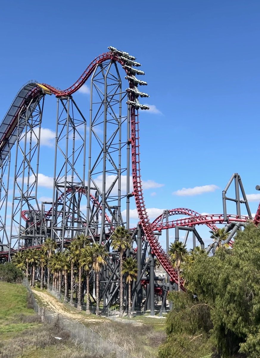coastersnbrews's tweet photo. Pretty crazy story about the incident involving two women with brain injuries feared caused by the ride back in July was dropped today by CNN. The one woman actually needed immediate brain surgery and is sadly still in a coma. It really looks like we may have had our last rides on X2.