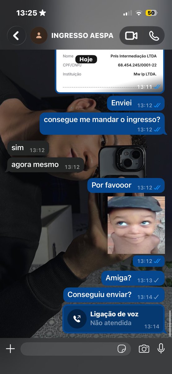 tsukierie's tweet photo. @orbitpopp Eu acabei de levar um golpe, agora n tenho dinheiro e nem ingresso https://t.co/Juqox1QGxQ