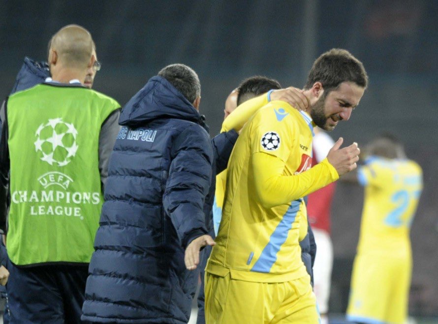 mdrx4_'s tweet photo. Napoli - Arsenal https://t.co/NR5tBgpiUm