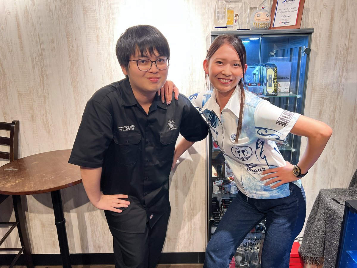 K3_simple's tweet photo. りよみんさんと渚さんのプレイヤーデイに参加する前後、毎回必ずいいことが起こる。

前回は転職先からの内定。
今回はN1合格。

不思議だ

今回は早めに撤収したけど、しっかりツーショットも撮れたので嬉しかった https://t.co/UWIC1q9IYI