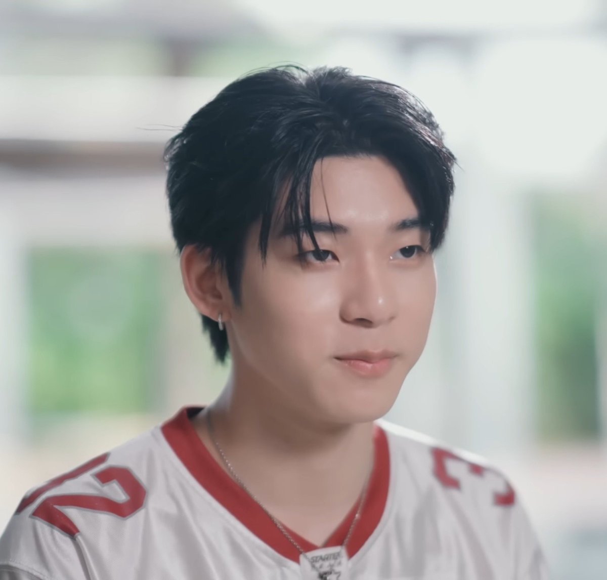 pipiq1n's tweet photo. he was jus 18 when he joined  domundi.. teetee has really achieved so much in just 3 years, from dwy's success to holding his own concert at impact arena and now graduating, you've so many people who love you tee and we're so proud of you! you keep shining always 🌟🫳 https://t.co/9QN658lC8H