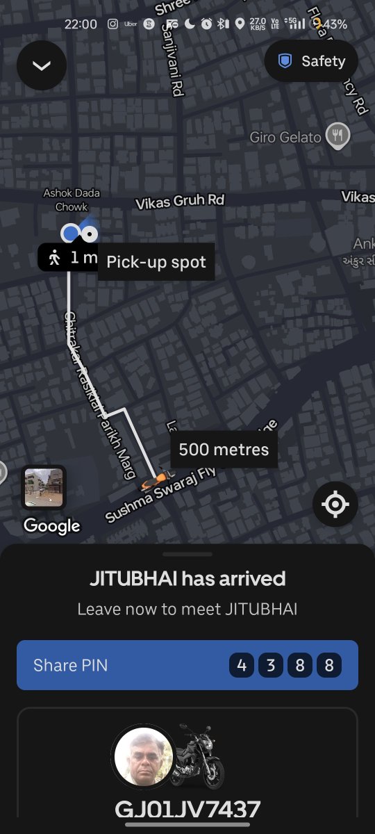 BorichaPrit's tweet photo. @Uber He eventually cancelled the ride after almost 20 mins. As a loyal customer, this was honestly one of my worst experiences with @Uber.

If @Uber considers this acceptable service, I’m sorry, but I’m happy to choose other options available in the market. https://t.co/LQvkFCrcGr