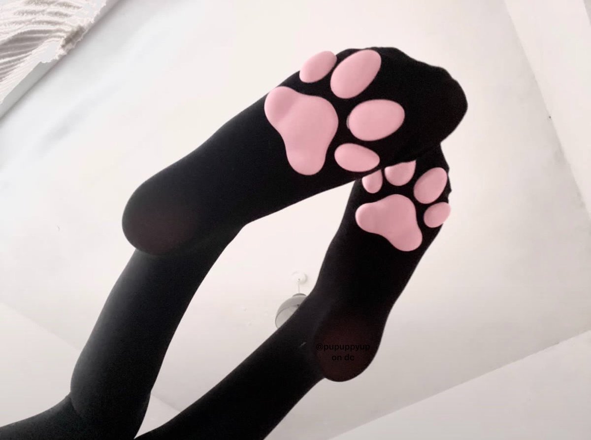 loserwifgun's tweet photo. So horny rn dm me rape threats >_< 
#ageplay #feet #pawsocks #dolly #egirl #horny #nsfwtwt #fyp https://t.co/WxptoZNjj3