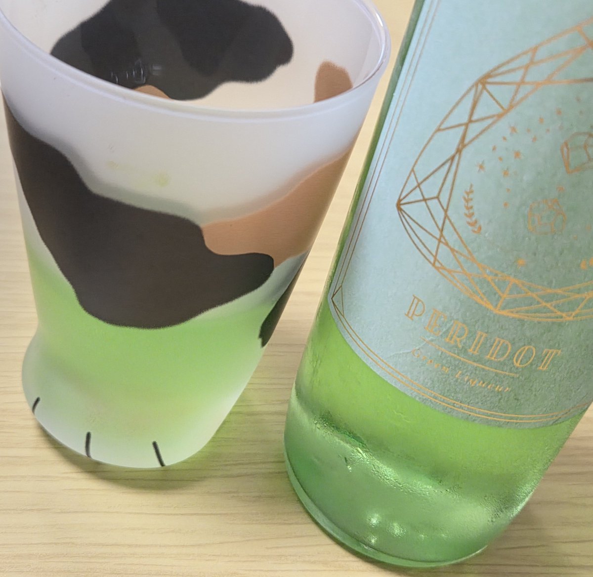 hamtabero's tweet photo. @punyanyas ゾンビでも可愛かったよ！！！
三毛にゃんこにするには牛乳でも飲まなきゃだけど牛乳そのままは無理なので永遠にこいつは三毛にゃんこにはなれません！😹 https://t.co/p3duIQfLGZ