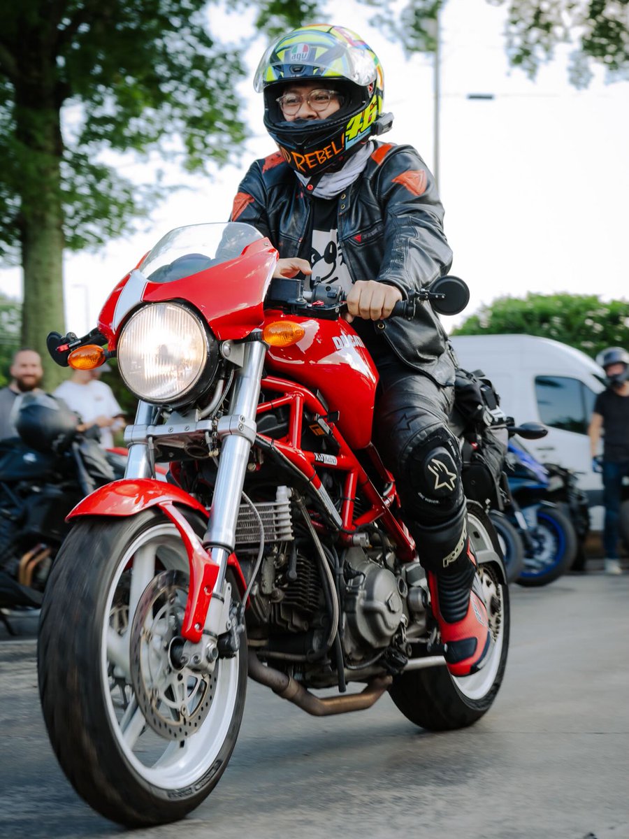 morrislaura5510's tweet photo. A bike night to remember. If you’d like your photos, use the link in my story to download them. If I missed tagging you, please let me know. Photography: Sony a7IV. https://t.co/yER1qJPLXa
